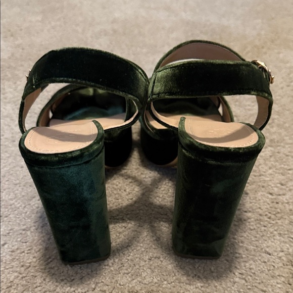 Tory Burch Green Velvet Heeled Sandals - Picture 3 of 13